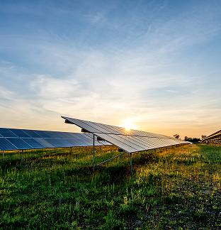 Installateur de panneaux solaires et bornes de recharge